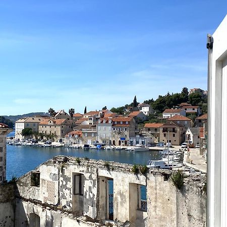 Riva Apartments Villa Thalia - Milna, Brac Милна Екстер'єр фото