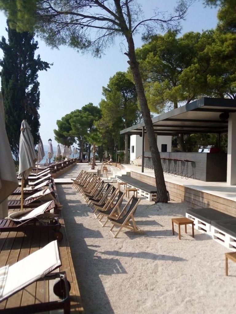 Riva Apartments Villa Thalia - Milna, Brac Милна Екстер'єр фото