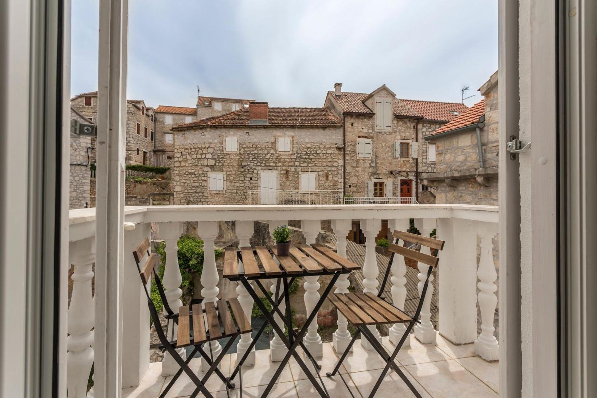 Riva Apartments Villa Thalia - Milna, Brac Милна Екстер'єр фото