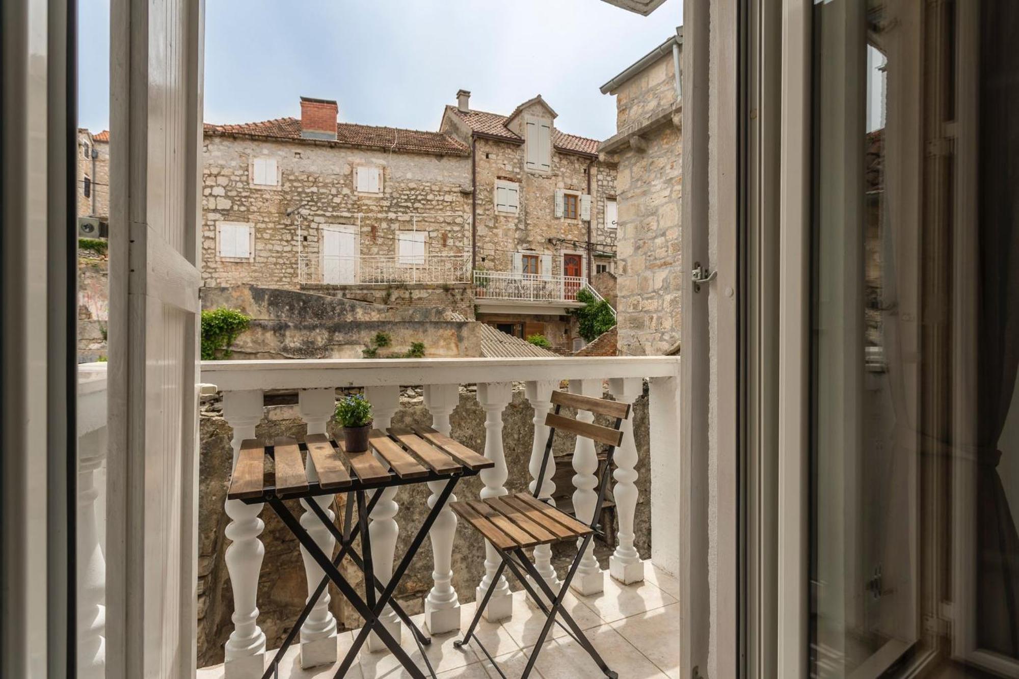 Riva Apartments Villa Thalia - Milna, Brac Милна Екстер'єр фото